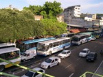 Stau durch Omnibusse